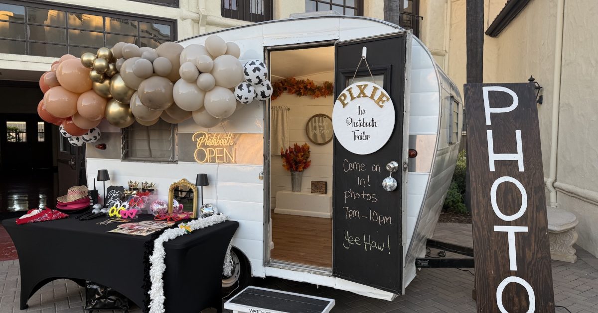 PIXIE THE PHOTOBOOTH TRAILER | Visit Long Beach